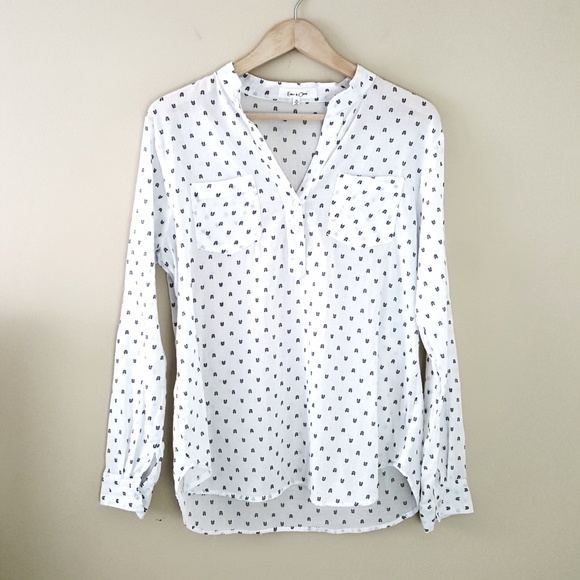 Anthropologie Tops - Eden & Olivia I Black Arrow Print Pullover Blouse